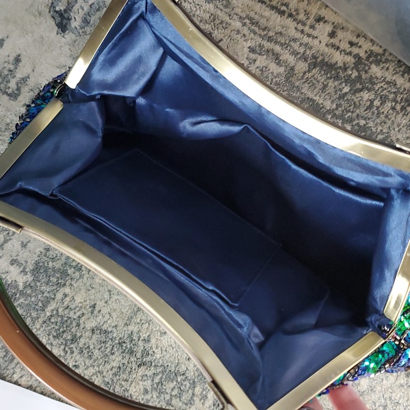 Women's Beaded Handbag NWOT - Picture 4 of 4